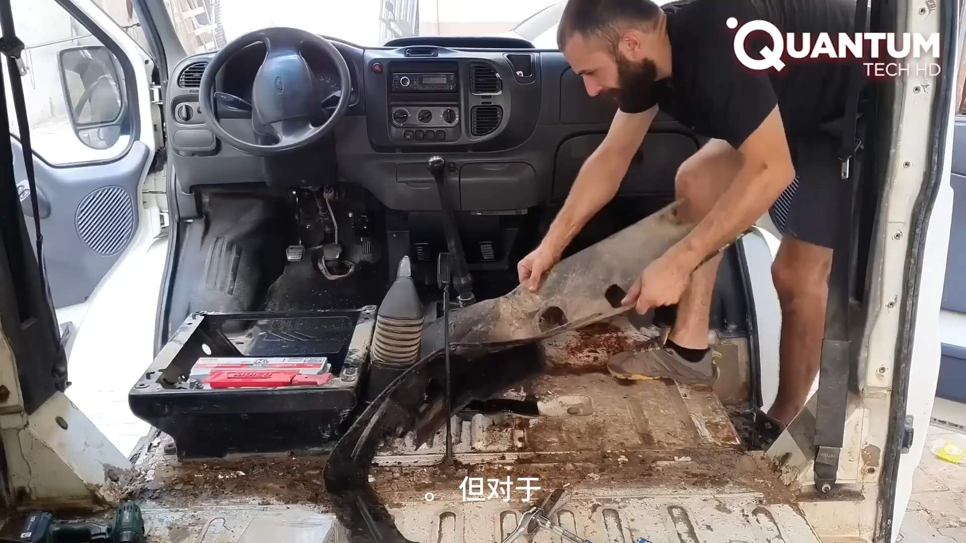 导播车改装之学习篇/省钱，简约，实用的房车改装分享，细节值得学习