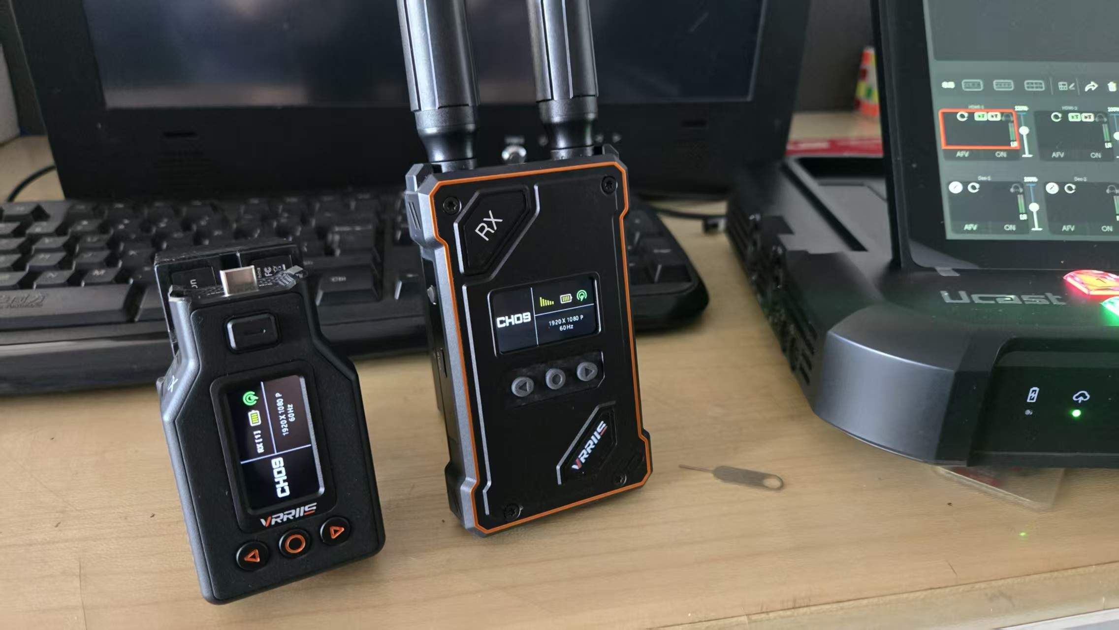 现货供应/大疆Pocket3专用图传/兼容摄像机HDMI发射/户外运动，便携机位，推介