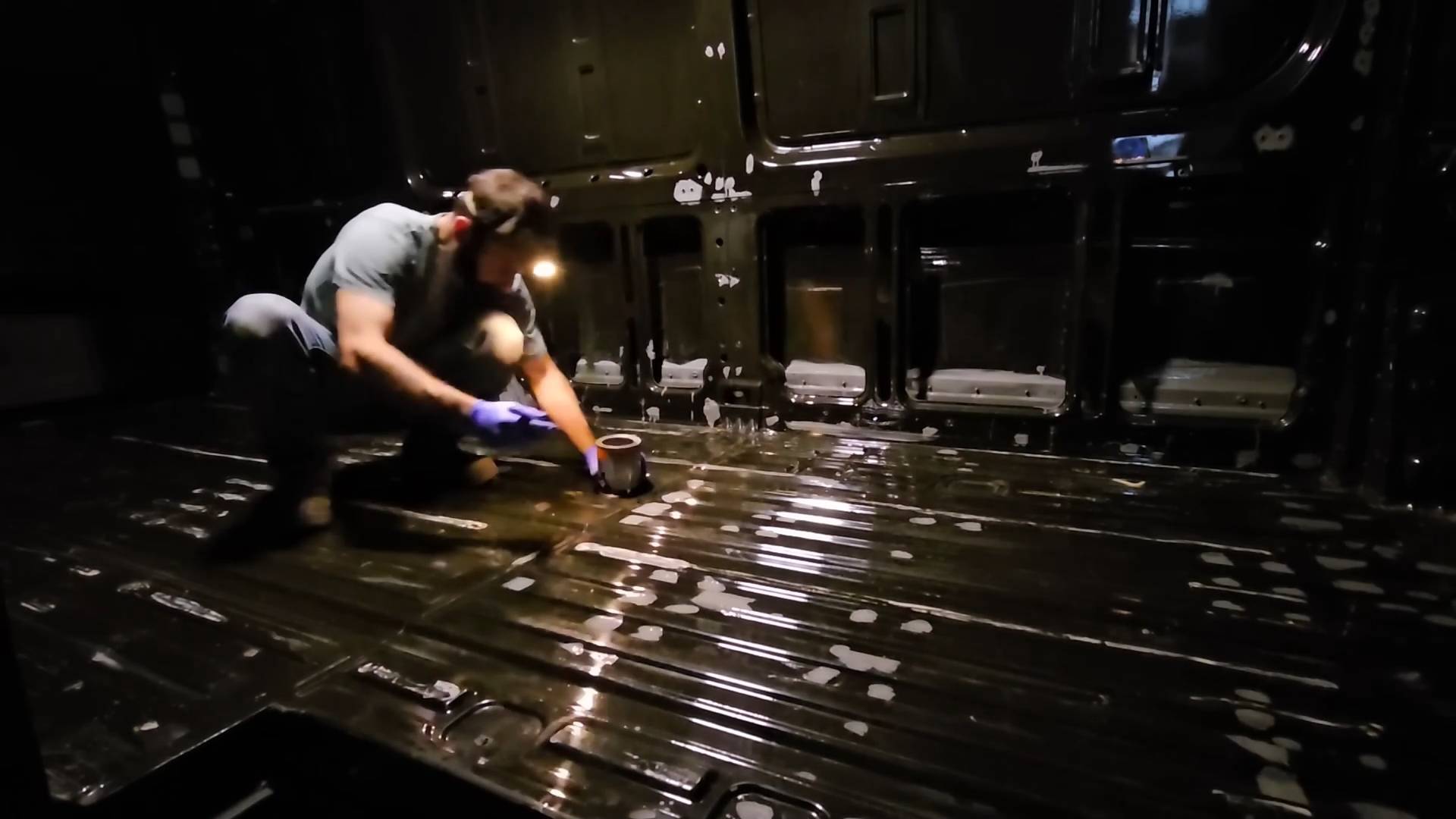 房车改装篇/这个老外的基础做的非常规范/值得学习借鉴/简约实用