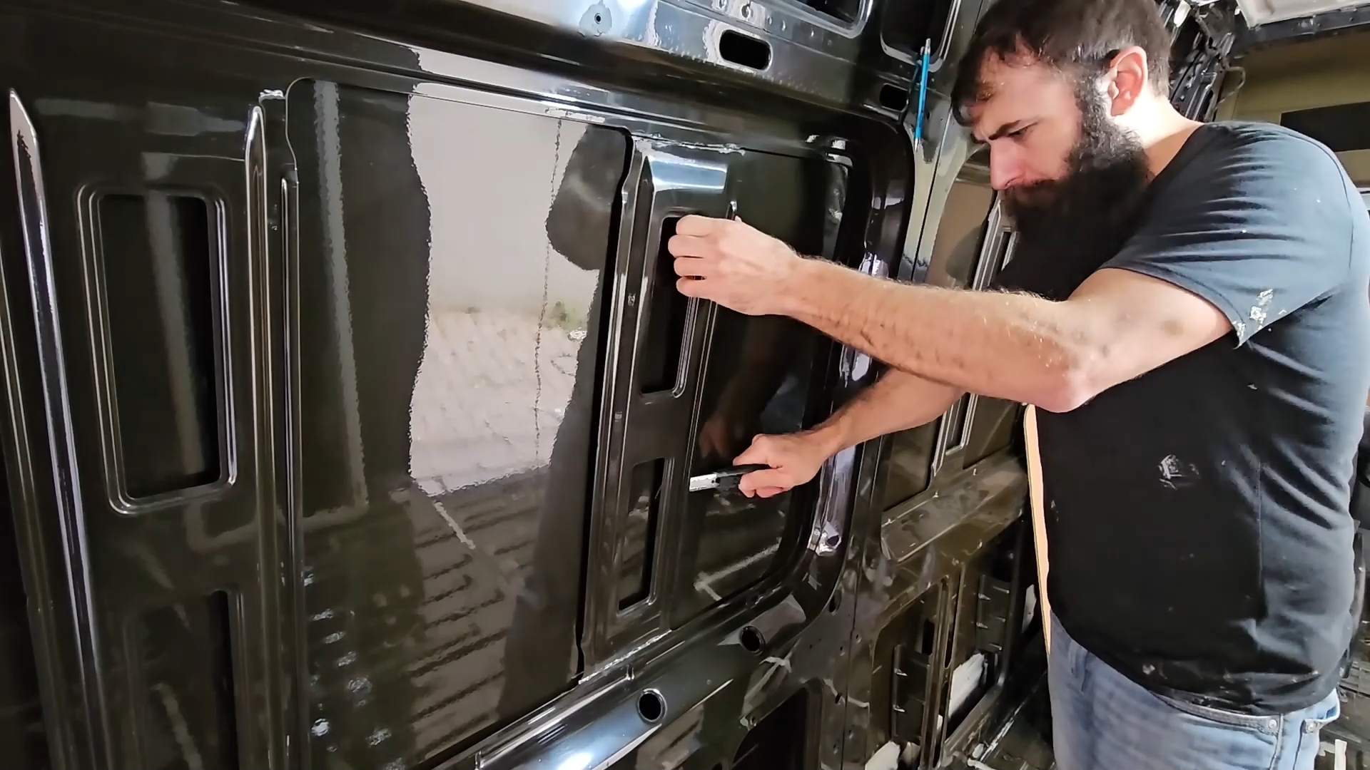 房车改装篇/这个老外的基础做的非常规范/值得学习借鉴/简约实用