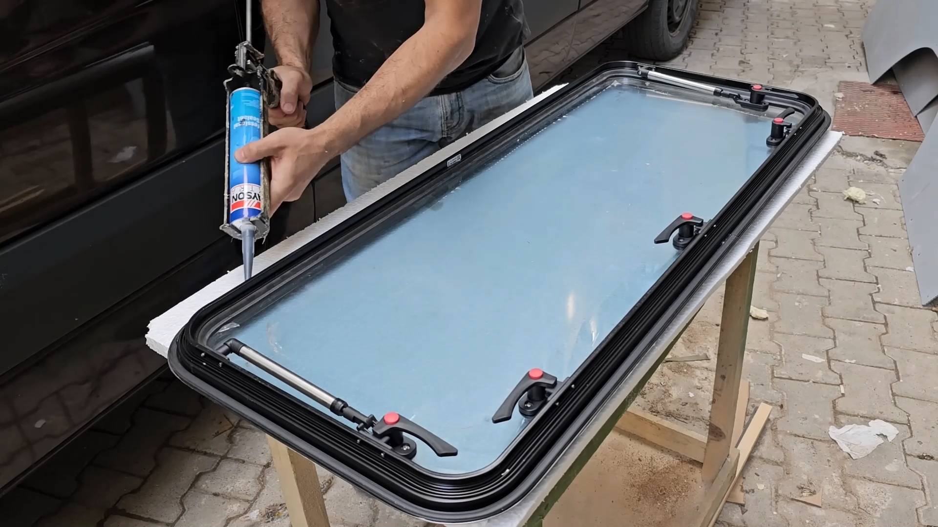 房车改装篇/这个老外的基础做的非常规范/值得学习借鉴/简约实用