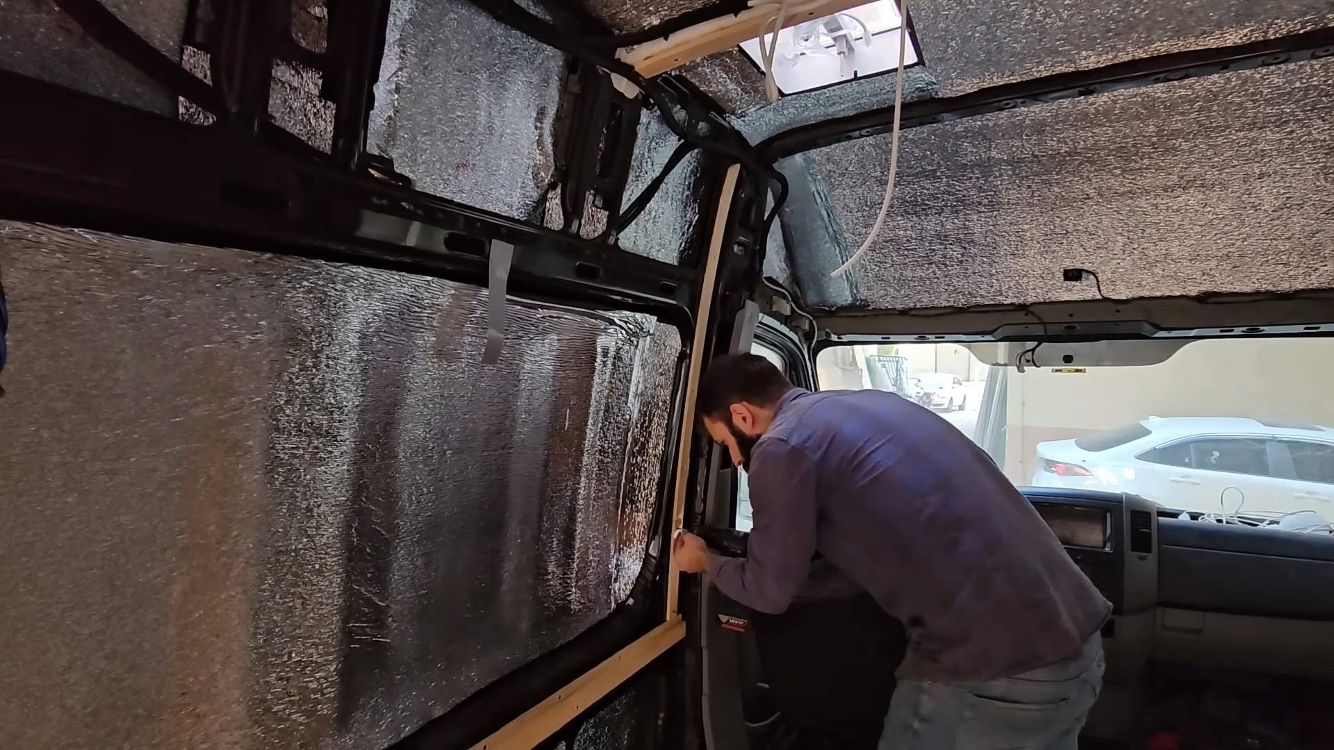 房车改装篇/这个老外的基础做的非常规范/值得学习借鉴/简约实用