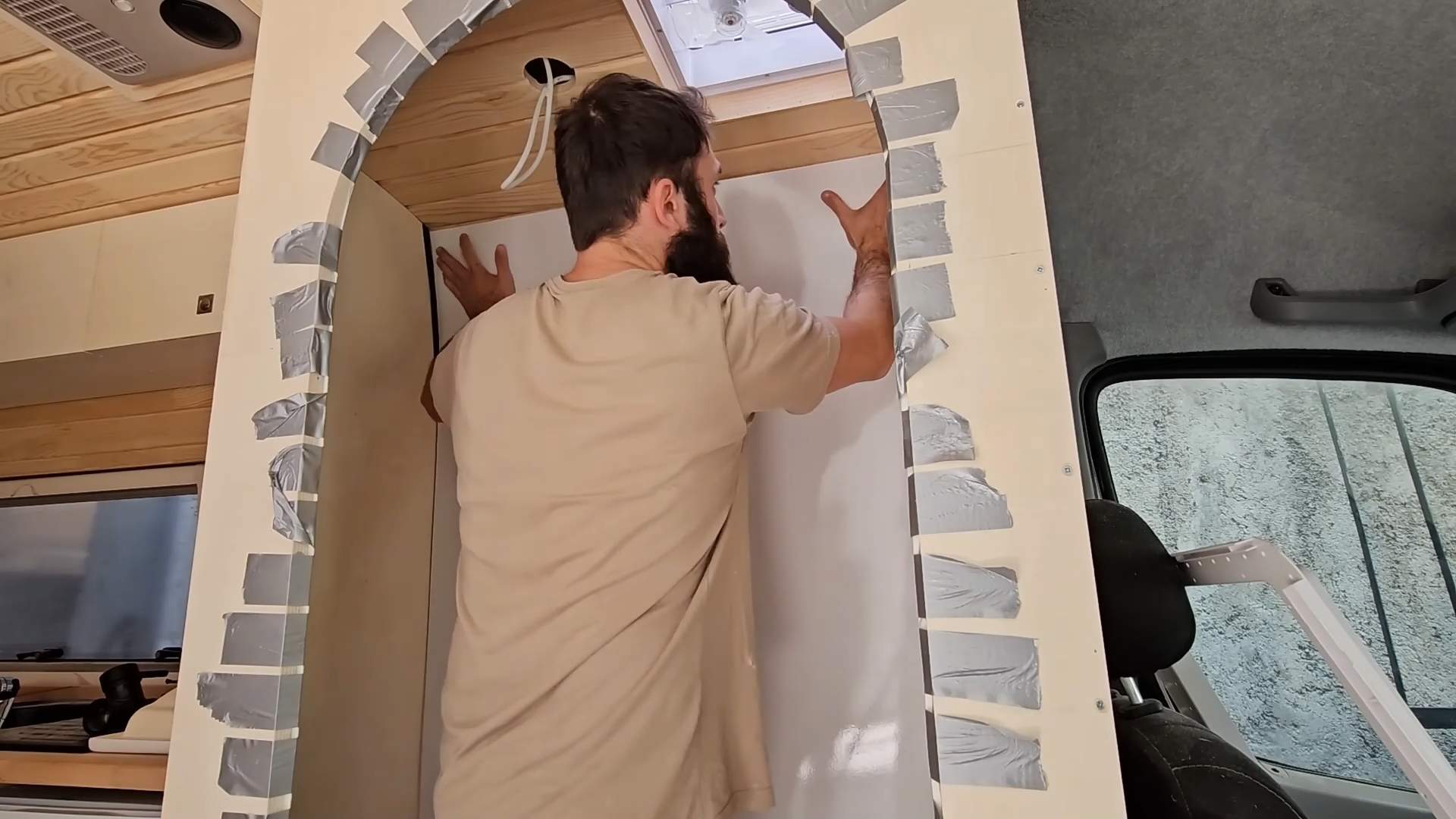 房车改装篇/这个老外的基础做的非常规范/值得学习借鉴/简约实用