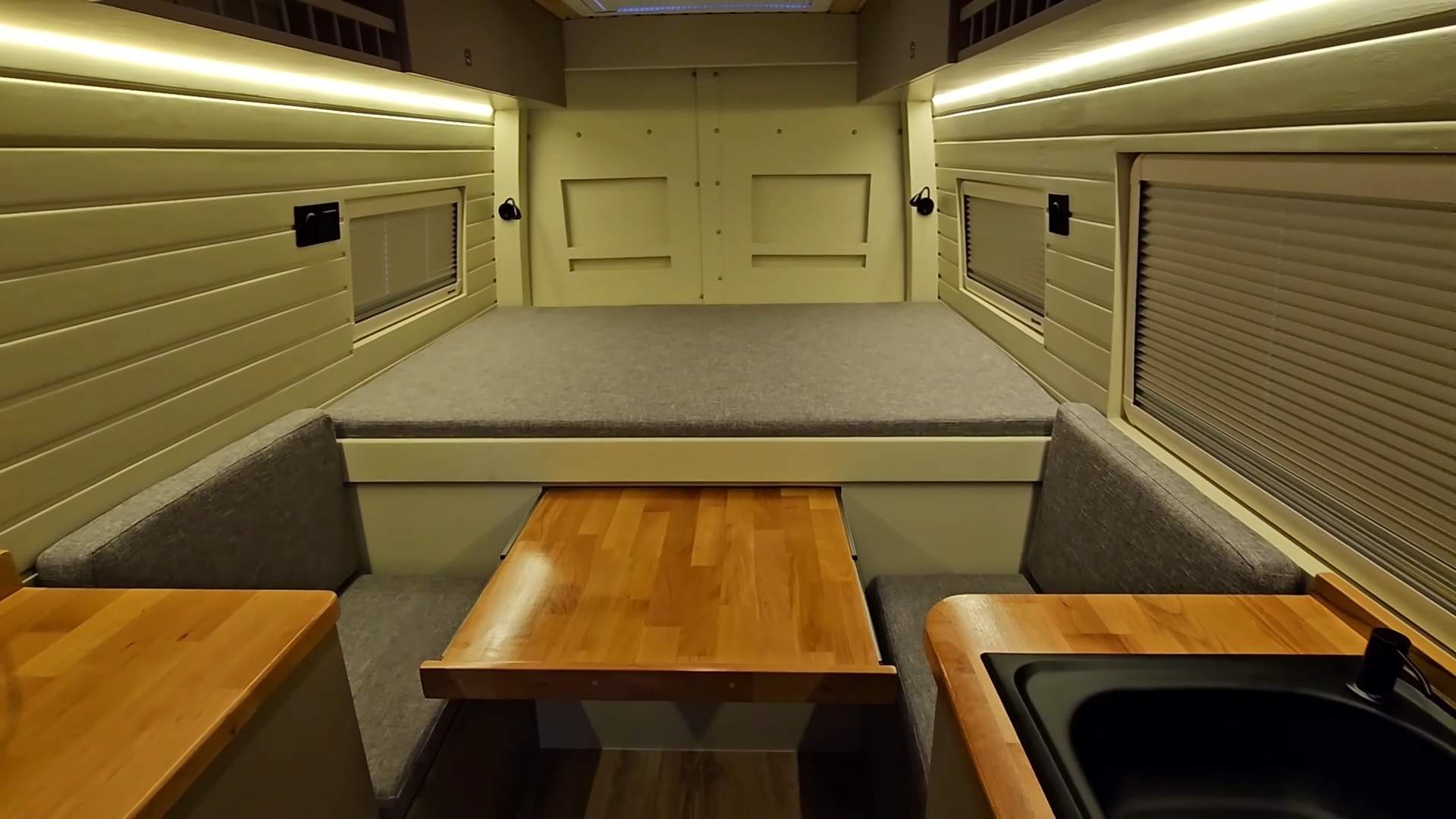 房车改装篇/这个老外的基础做的非常规范/值得学习借鉴/简约实用