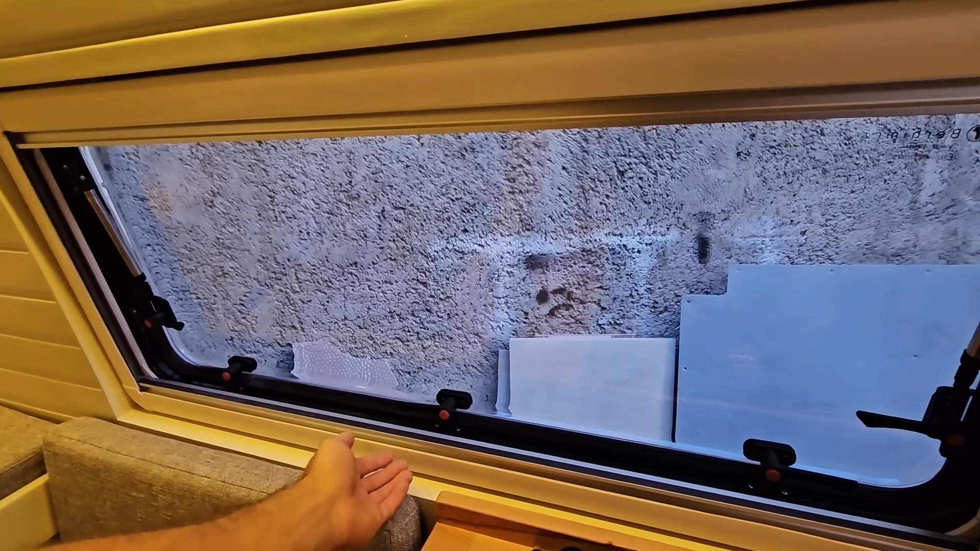 房车改装篇/这个老外的基础做的非常规范/值得学习借鉴/简约实用