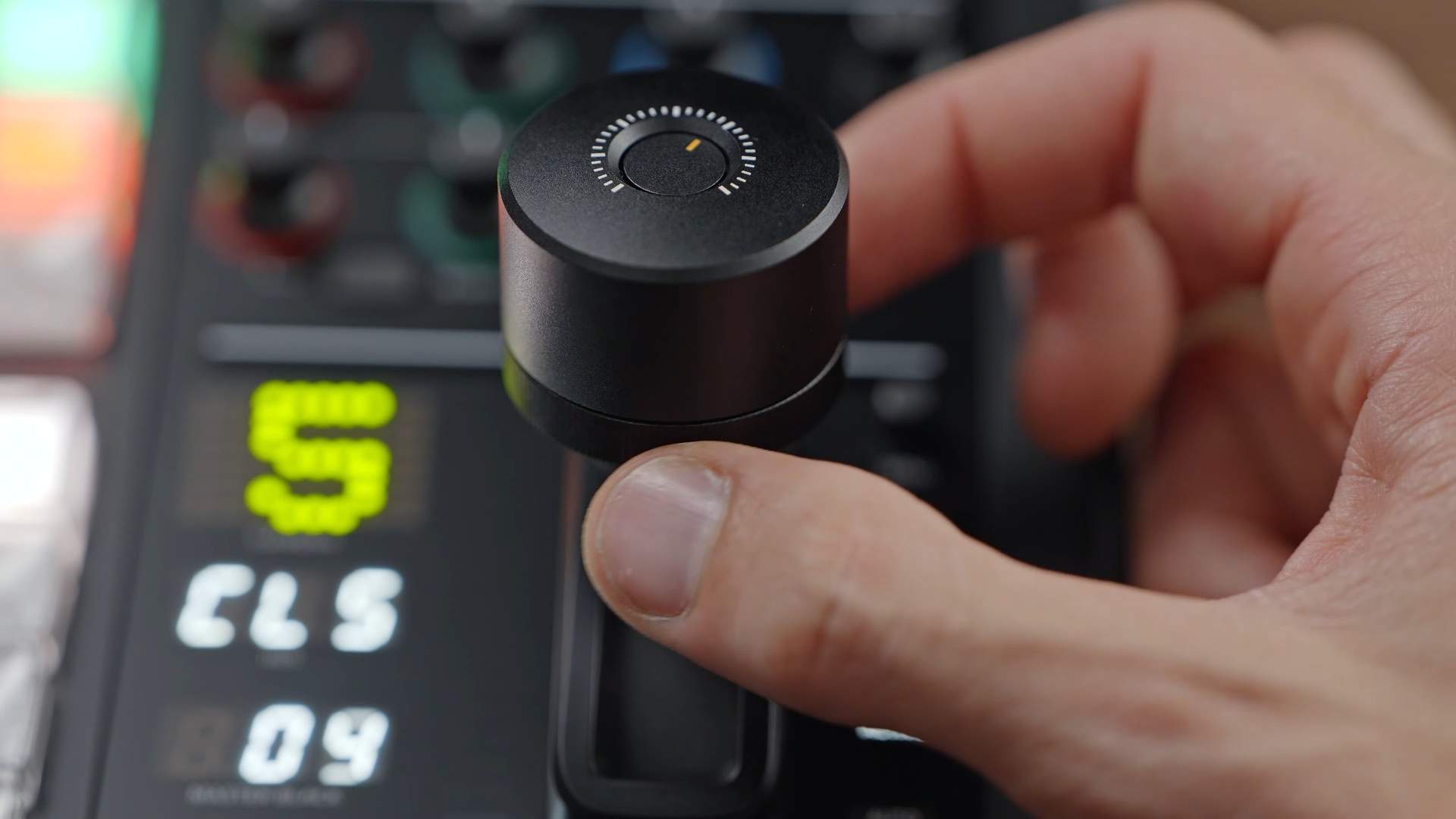 新品分享/BMD新款微型CCU面板，兼容目下所有主流摄像机，强烈推荐