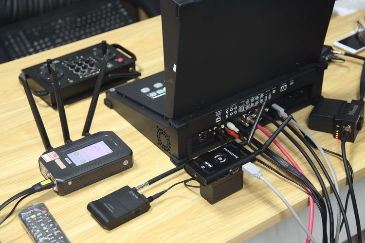 专业无人化/无线/多机位 直播云台系统  学校-酒吧-餐吧-会议-寺庙等解决方案