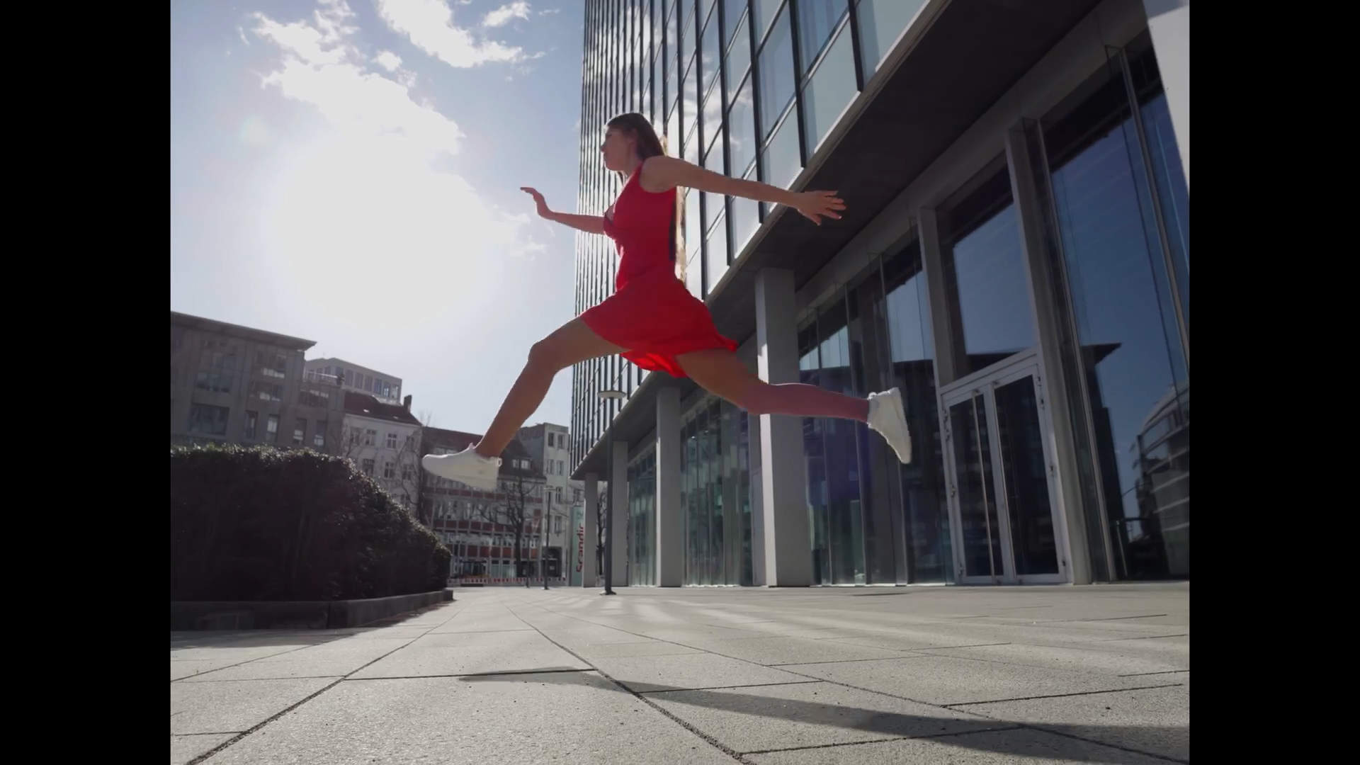 LUMIX GH6终于来了！深度测评所有新功能！2022年4K视频旗舰机型