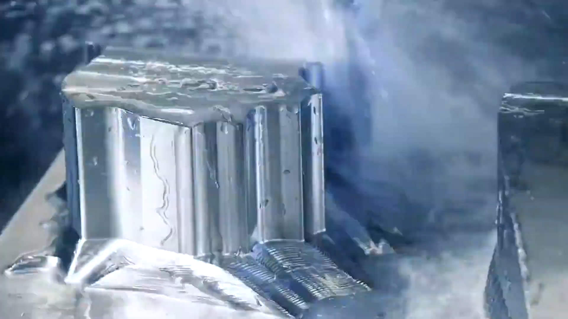 五轴联动，行业有专攻-牛X的一塌糊涂，数控加工中心，异形加工的极致~~