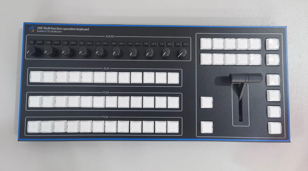 新款上市-20路导播键盘-10路音频-霍尔推子，按键支持自定义，支持预定！厂家首批预售！支持BMD系列导播台