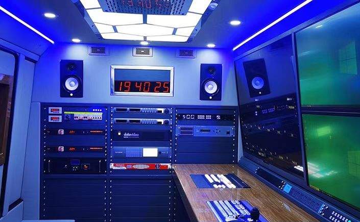 演播室/导播车 正计时-倒计时 时间提示器 GPS/北斗双模校时 分秒不差