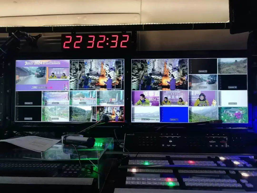 千视P3直播背包助力-奔跑贵州-山地跑织金洞精英穿越挑战赛/欢迎大家来观摩